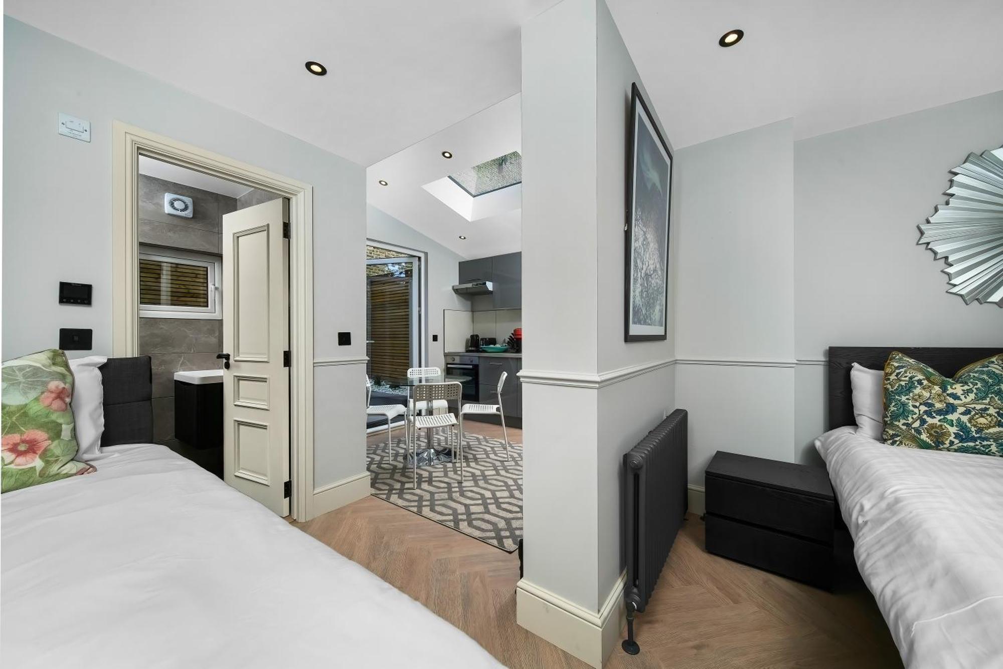 Nine Elms Modern Studio Apartments London Exterior foto