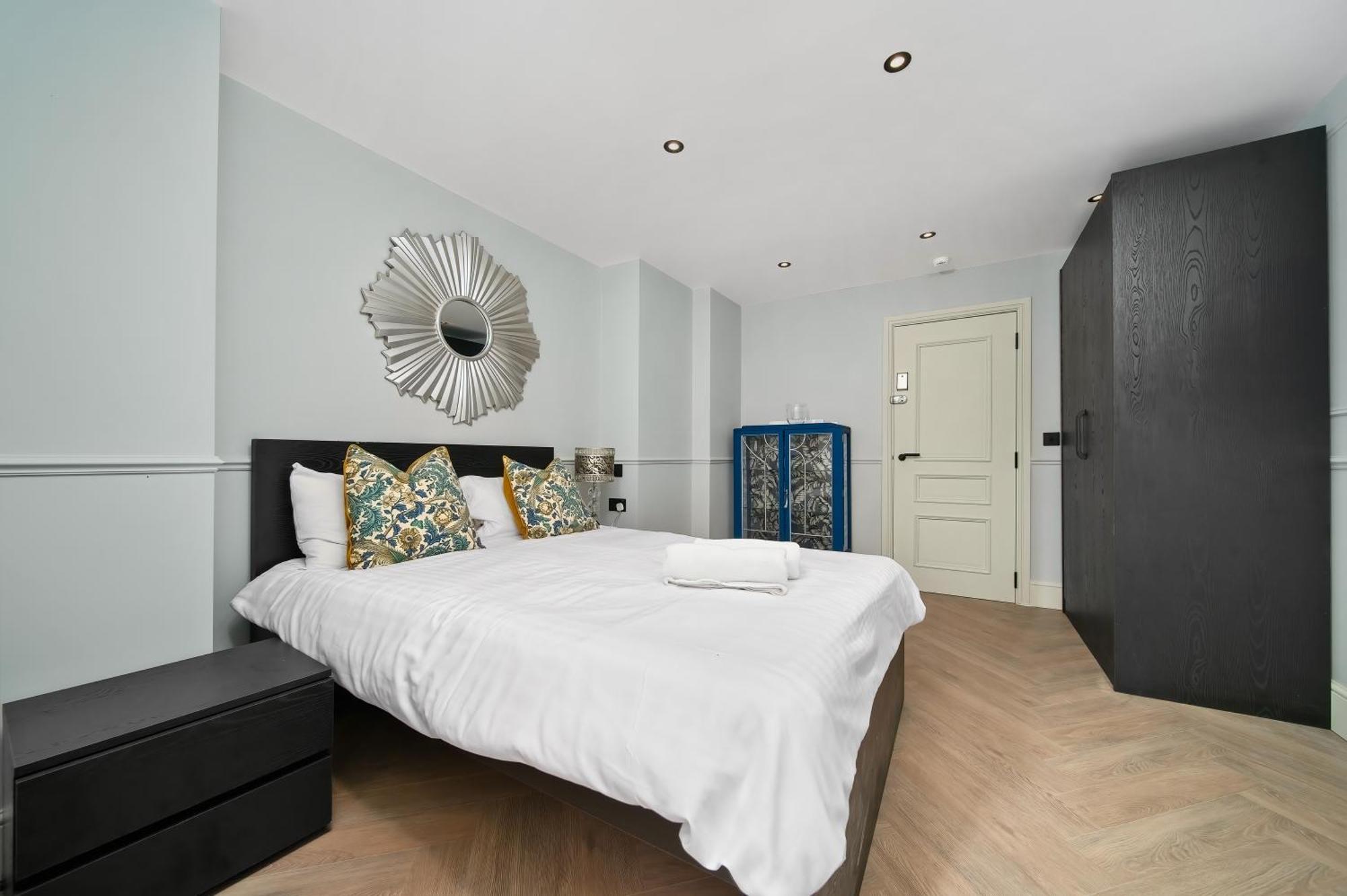 Nine Elms Modern Studio Apartments London Exterior foto