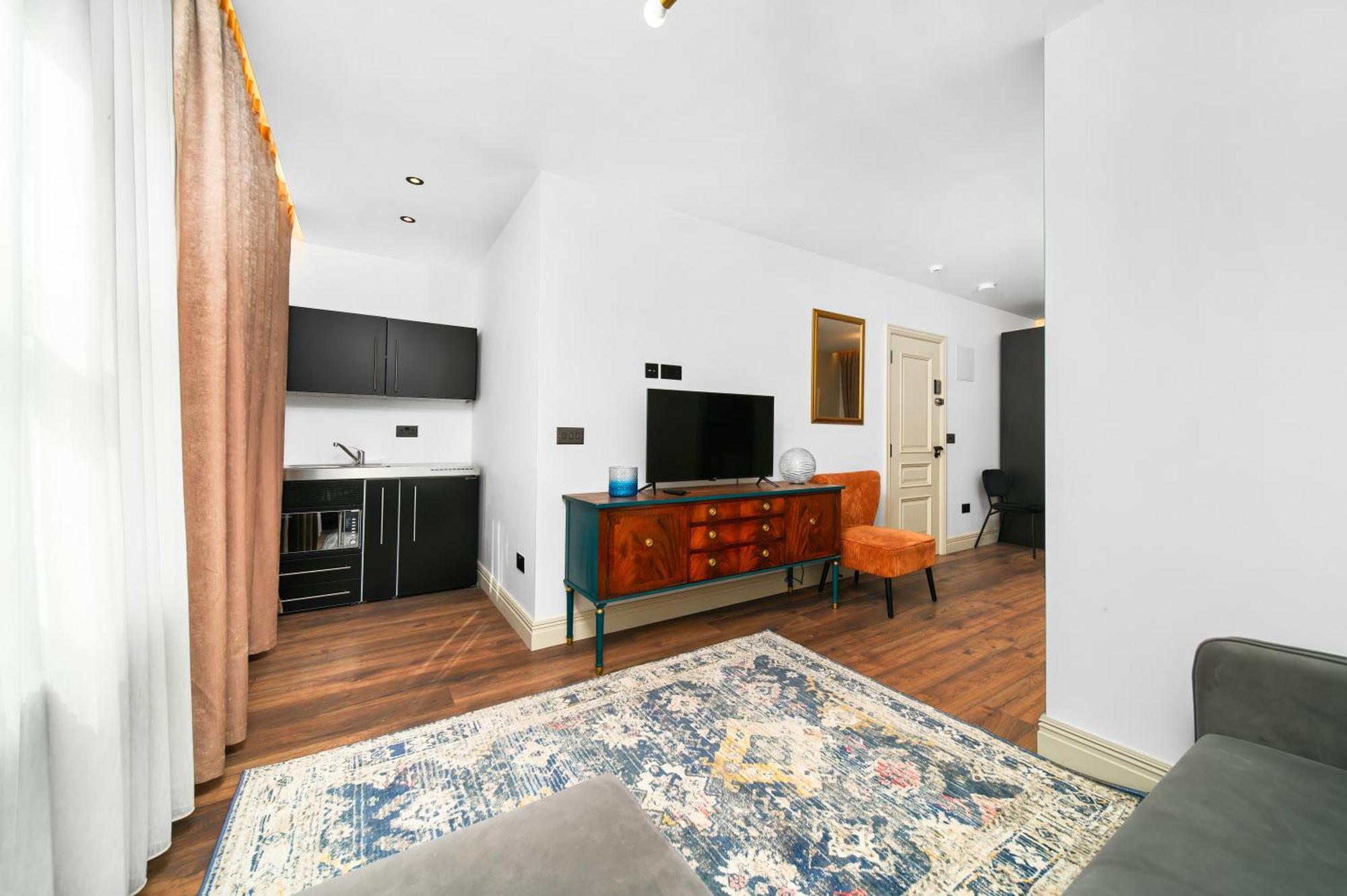 Nine Elms Modern Studio Apartments London Exterior foto